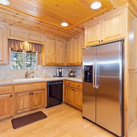 Custom Single Story Cabin With Jacuzzi Pool Table & Big Game Room With Arcade Games Lac Big Bear Extérieur photo