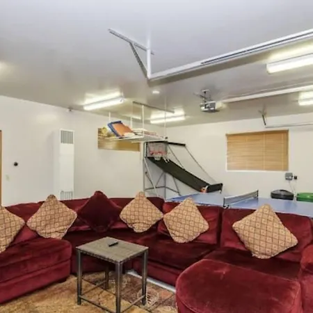 Custom Single Story Cabin With Jacuzzi Pool Table & Big Game Room With Arcade Games Lac Big Bear Extérieur photo