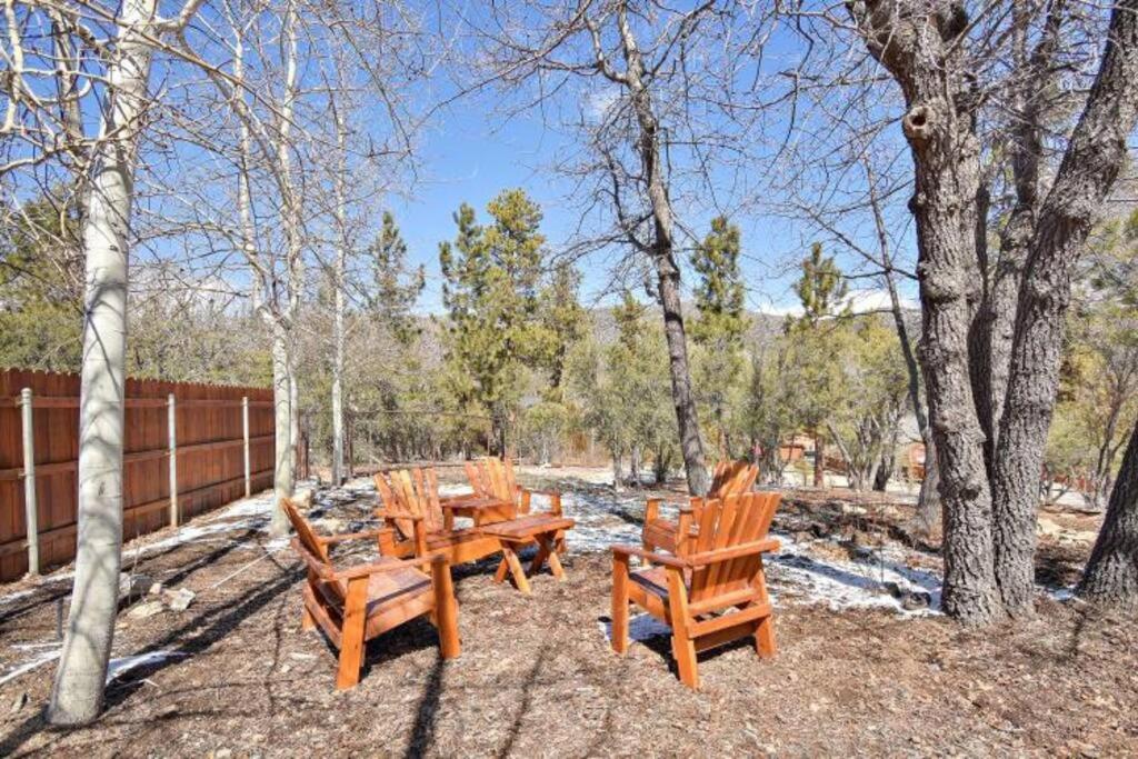 Custom Single Story With Jacuzzi Pool Table & Big Game With Arcade Games Hébergement de vacances Lac Big Bear