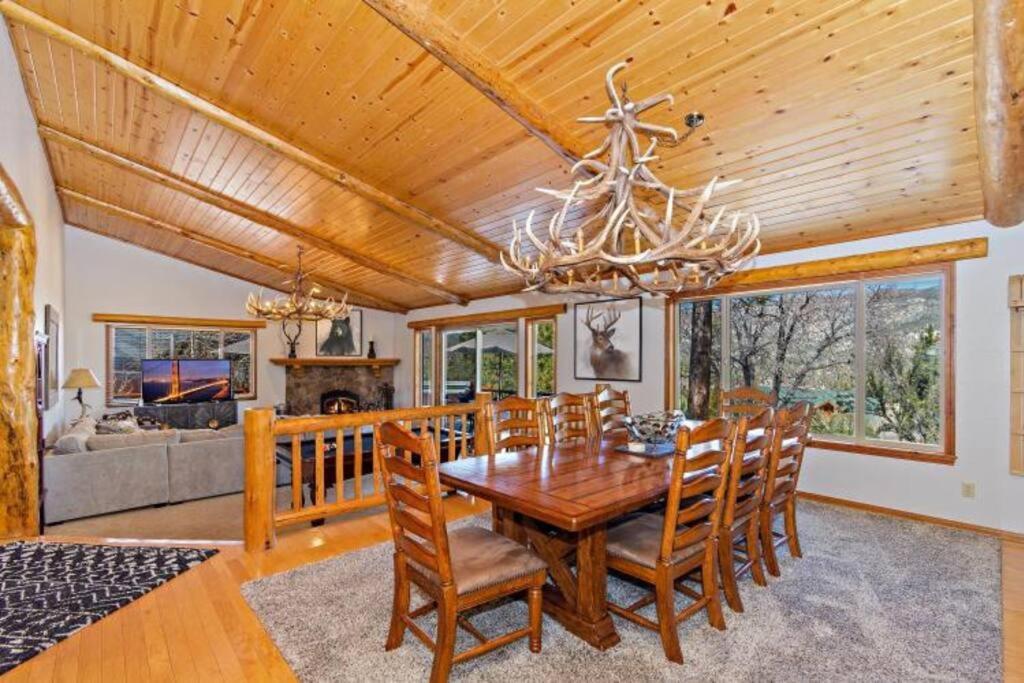 Custom Single Story With Jacuzzi Pool Table & Big Game With Arcade Games * Lac Big Bear