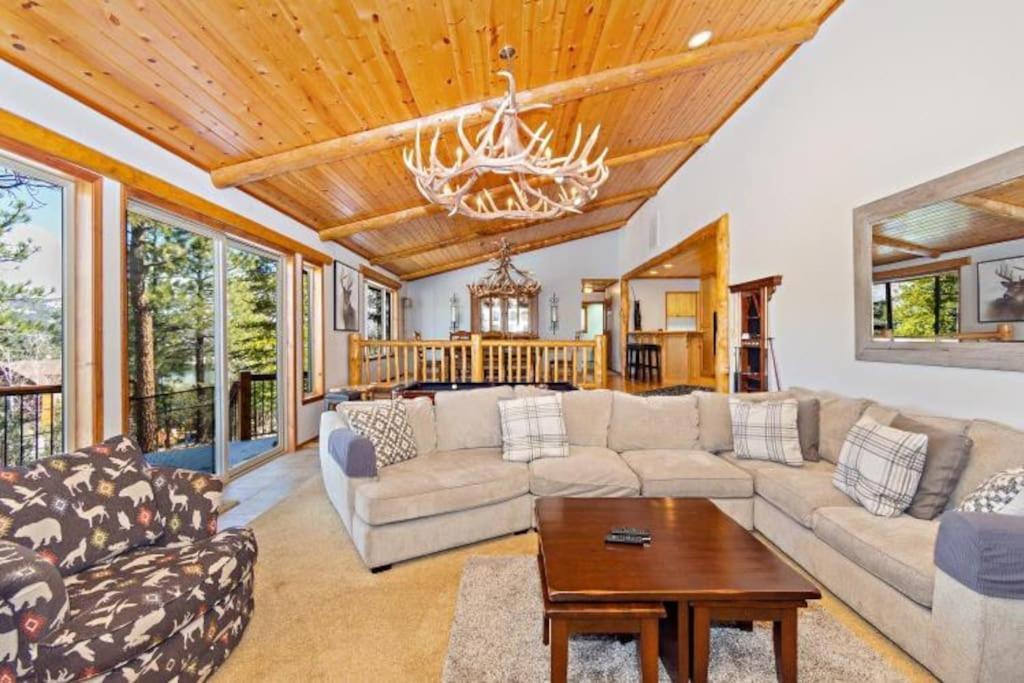 Custom Single Story With Jacuzzi Pool Table & Big Game With Arcade Games *